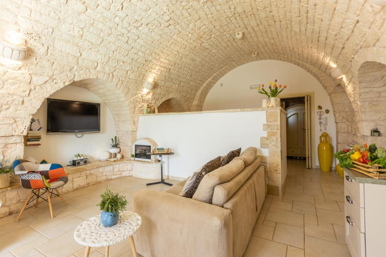 Casale Citrignano With Pool Villa Ostuni Bagian luar foto