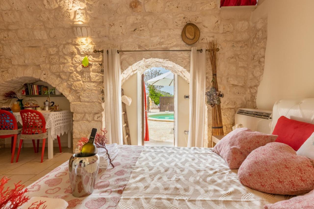 Casale Citrignano With Pool Villa Ostuni Bagian luar foto
